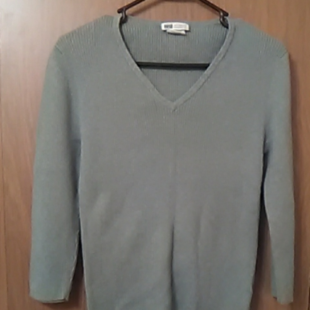 Ladies Faded Glory ribbed sweater